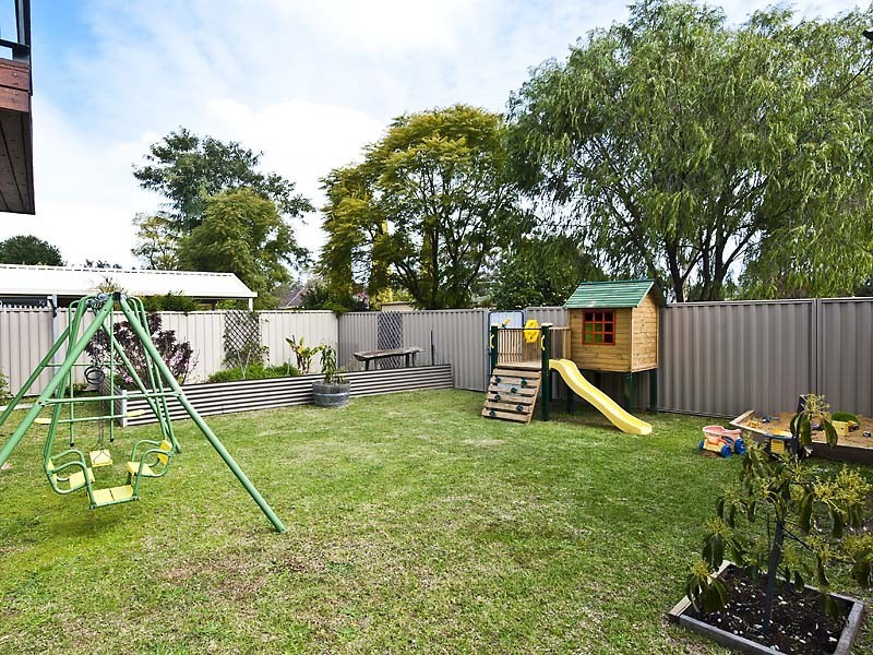 28 River Drive, Pinjarra WA 6208