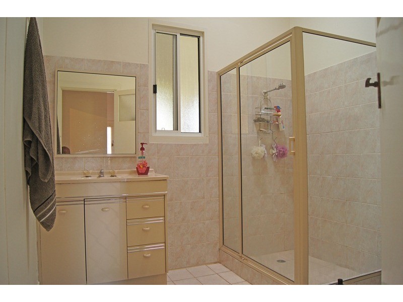 5 Eden Street, Dudley Park WA 6210