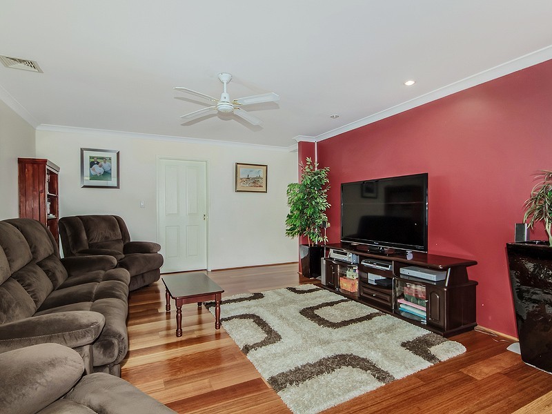 62 Pebble Beach Blvd, Meadow Springs WA 6210