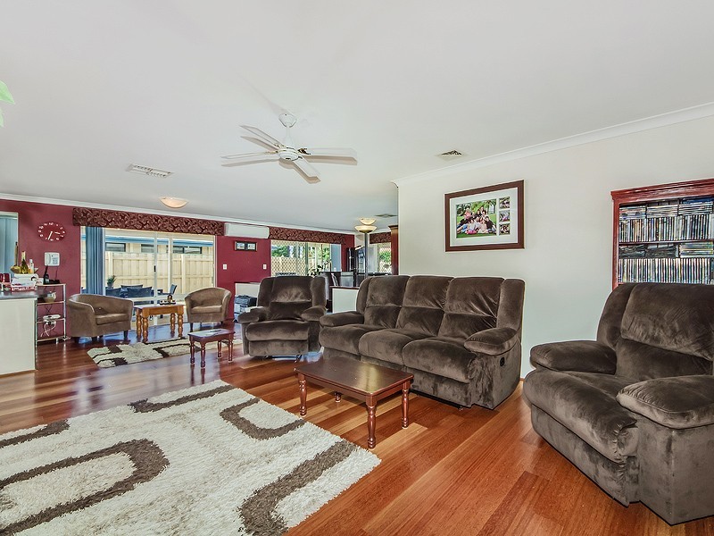 62 Pebble Beach Blvd, Meadow Springs WA 6210