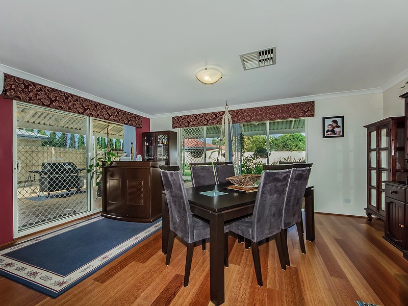 62 Pebble Beach Blvd, Meadow Springs WA 6210