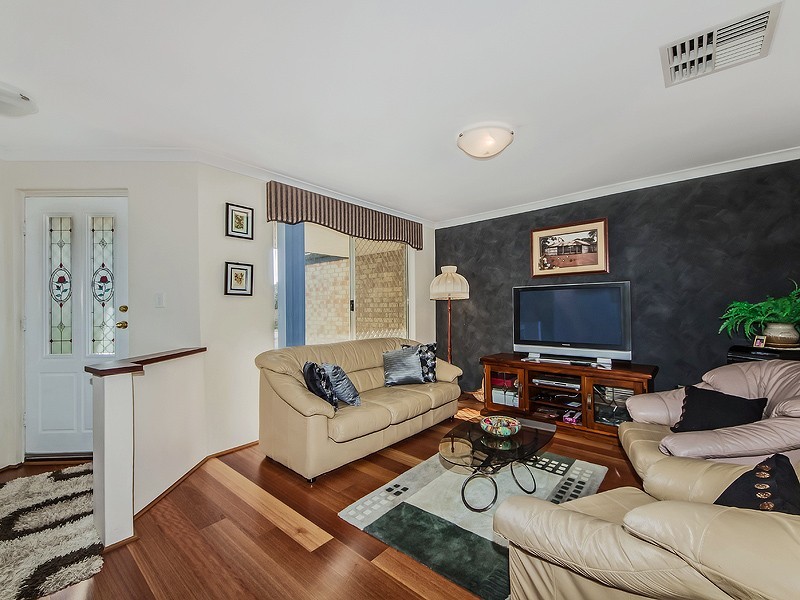 62 Pebble Beach Blvd, Meadow Springs WA 6210