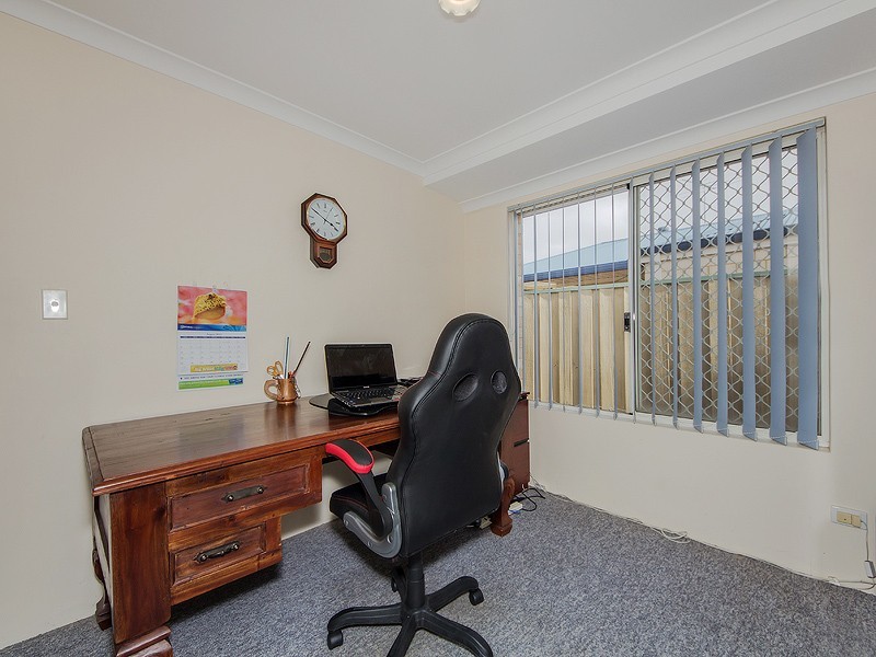 62 Pebble Beach Blvd, Meadow Springs WA 6210