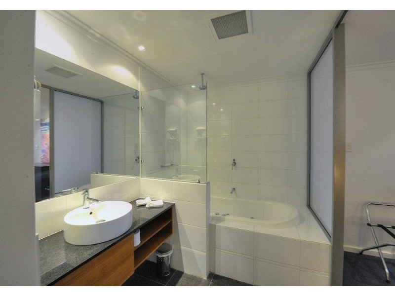 501/16 Dolphin Drive, Mandurah WA 6210