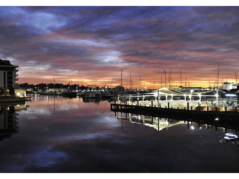 501/16 Dolphin Drive, Mandurah WA 6210