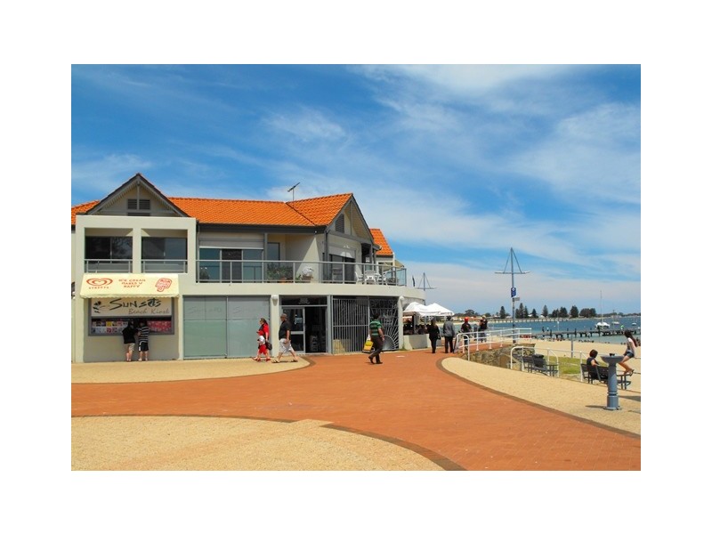 8/1-3 Railway Terrace, Rockingham WA 6168