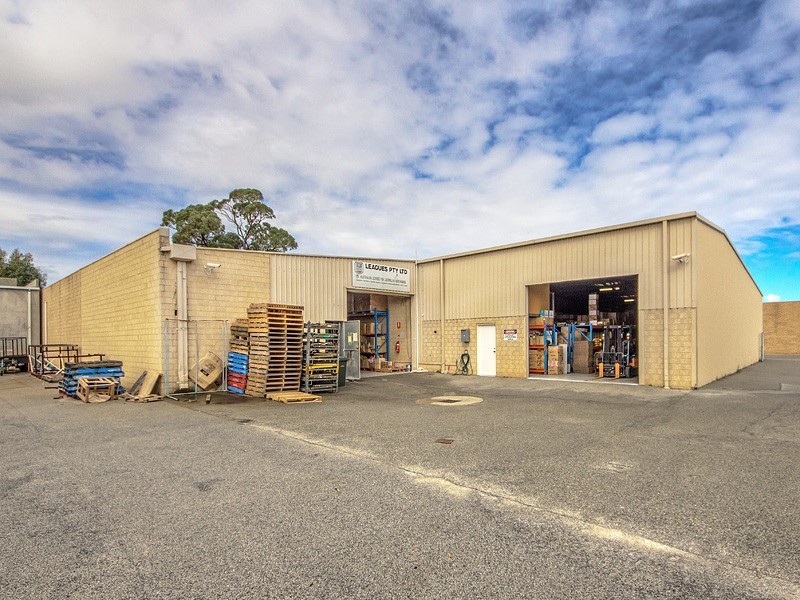 Unit 4, 11 Day Road, Rockingham WA 6168