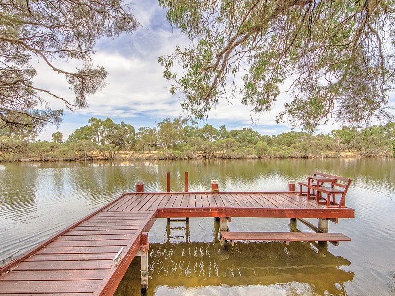 95 Rodoreda Crescent, Ravenswood WA 6208