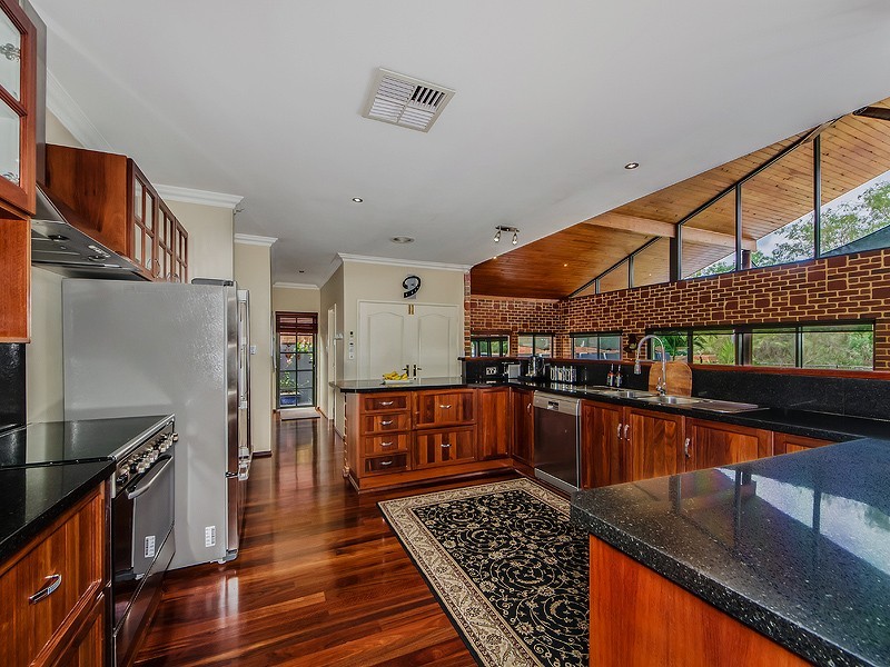95 Rodoreda Crescent, Ravenswood WA 6208