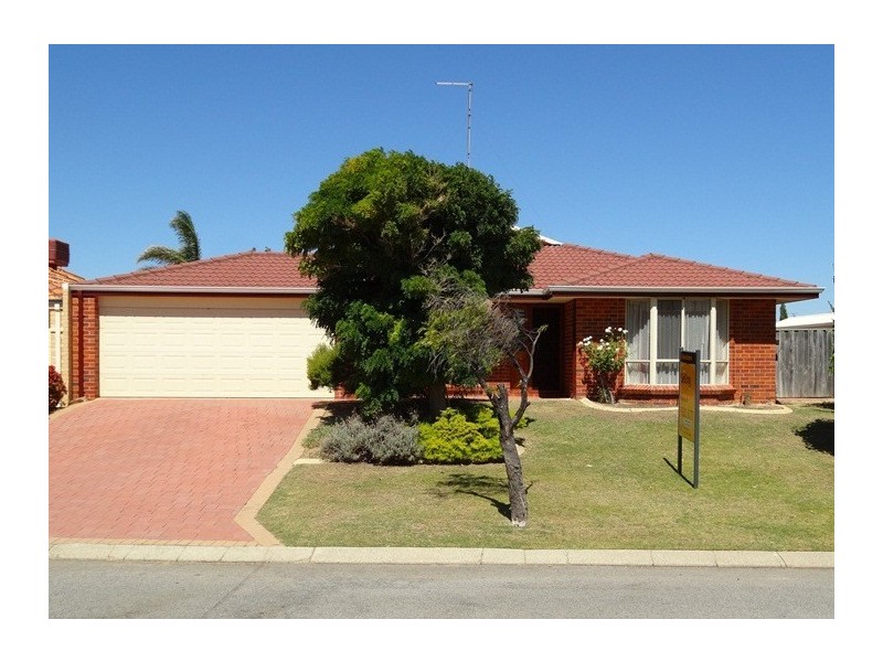 20 Montego Way, Halls Head WA 6210