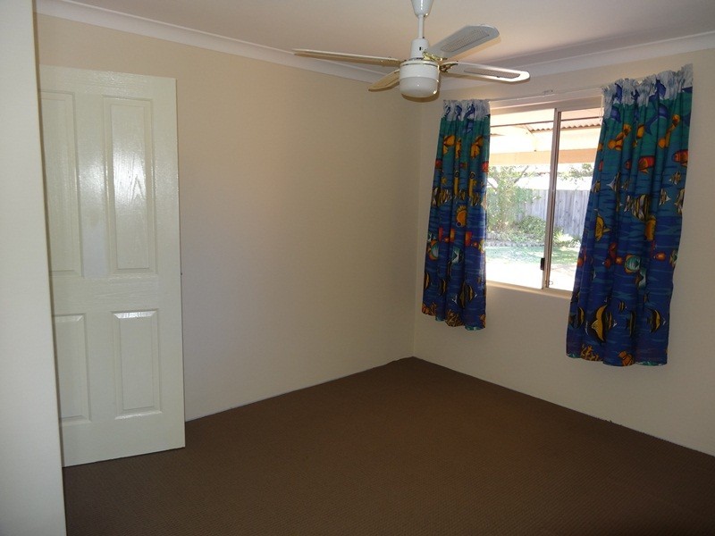 20 Montego Way, Halls Head WA 6210