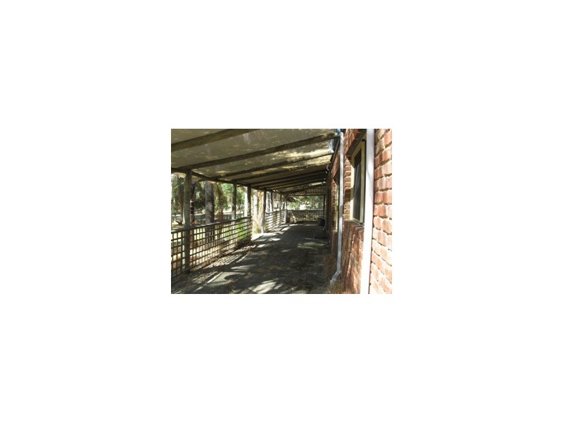 325 Mulga Drive East, Parklands WA 6180