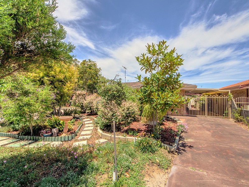 1 – 18 Monang Place, Silver Sands WA 6210