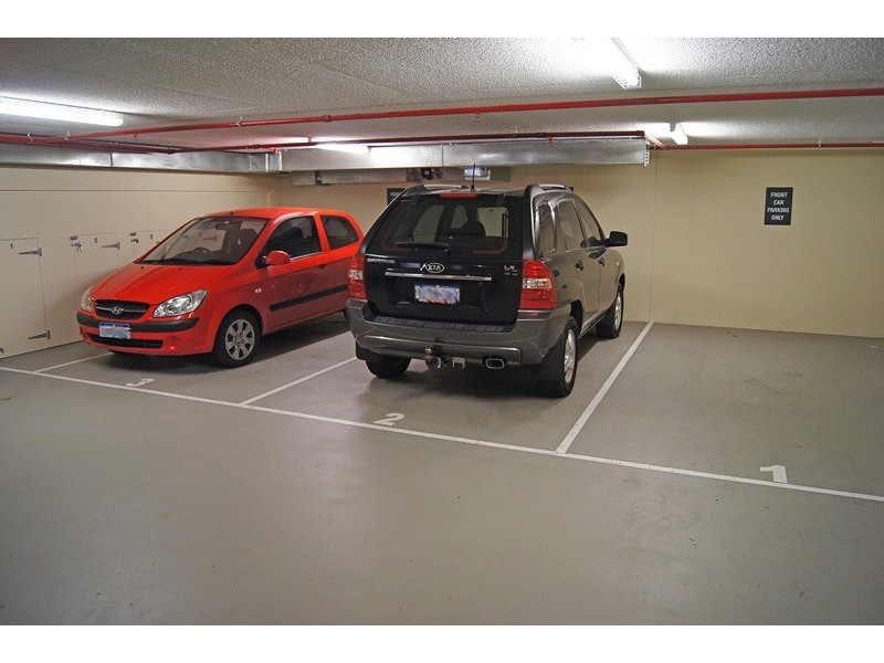 2/16 Torcello Mews, Mandurah WA 6210