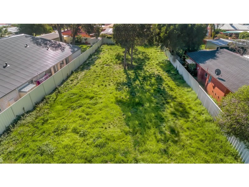 6 Hayes Crt, Ravenswood WA 6208