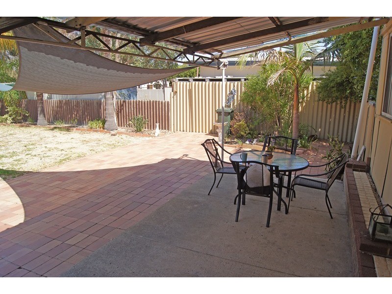 26 Doongin Rd, Greenfields WA 6210