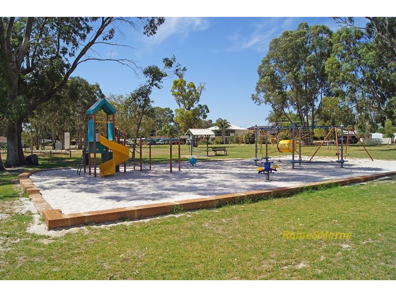 26 Doongin Rd, Greenfields WA 6210