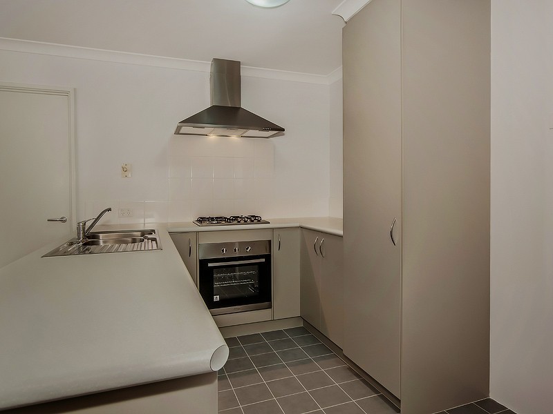 2/42 Olive Road, Falcon WA 6210