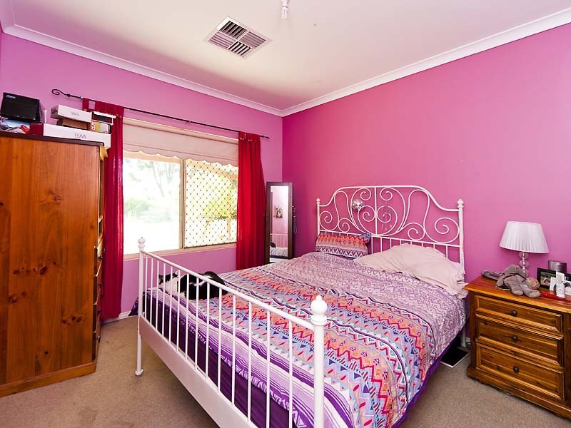 50 Lazenby Avenue, Ravenswood WA 6208