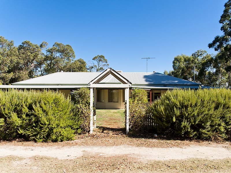 50 Lazenby Avenue, Ravenswood WA 6208