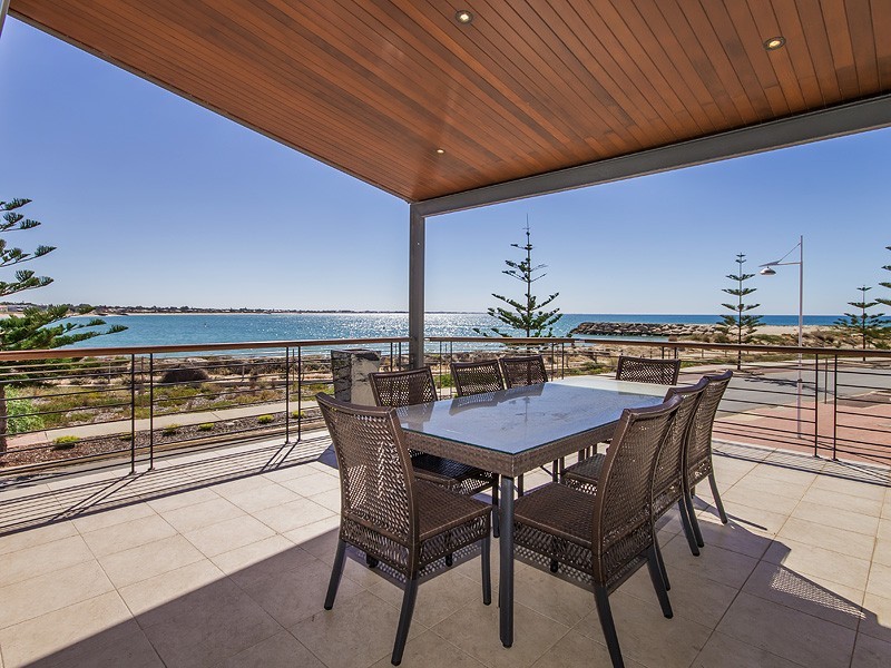 25A Breakwater Parade, Mandurah WA 6210