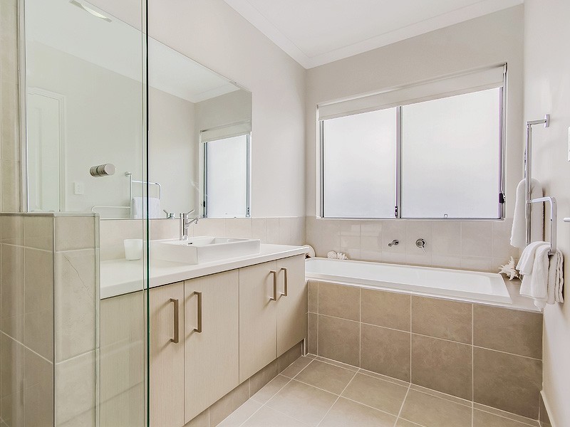 4a Acheron Road, San Remo WA 6210