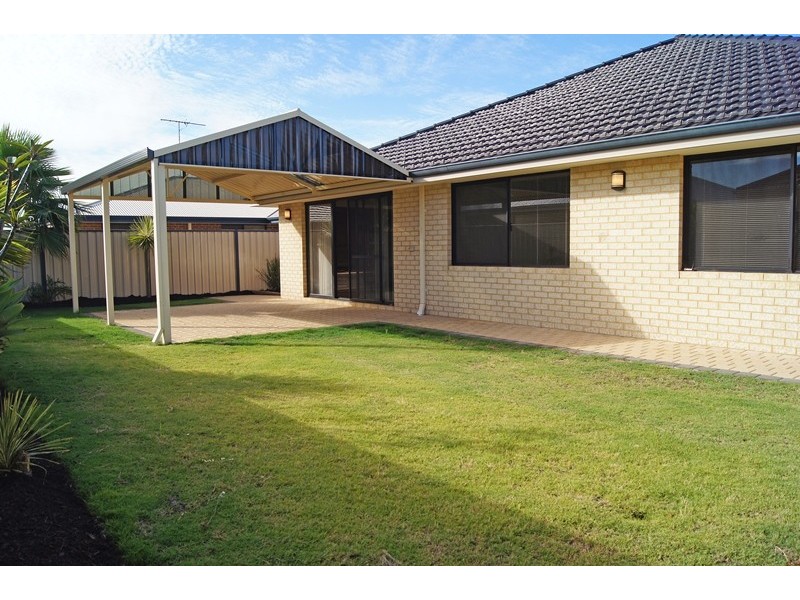 7A Eddy Street, Coodanup WA 6210