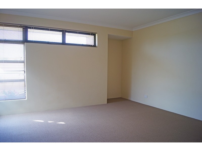 7A Eddy Street, Coodanup WA 6210