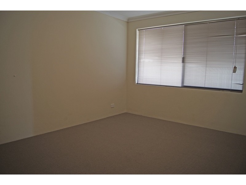 7A Eddy Street, Coodanup WA 6210