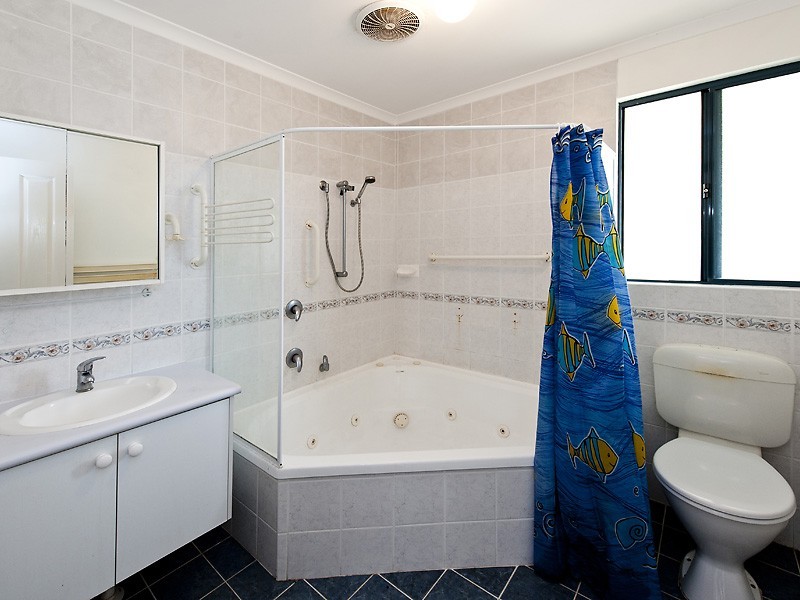 16 Peppermint Close, South Yunderup WA 6208