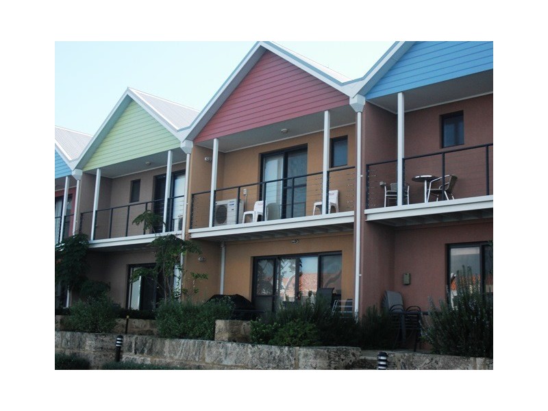 21/19 San Marco Quay, Halls Head WA 6210