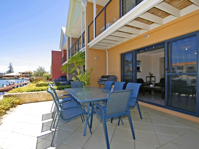 21/19 San Marco Quay, Halls Head WA 6210