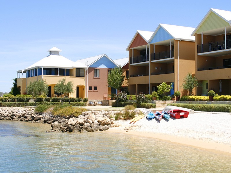 21/19 San Marco Quay, Halls Head WA 6210