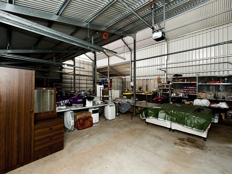 16 Peppermint Close, South Yunderup WA 6208