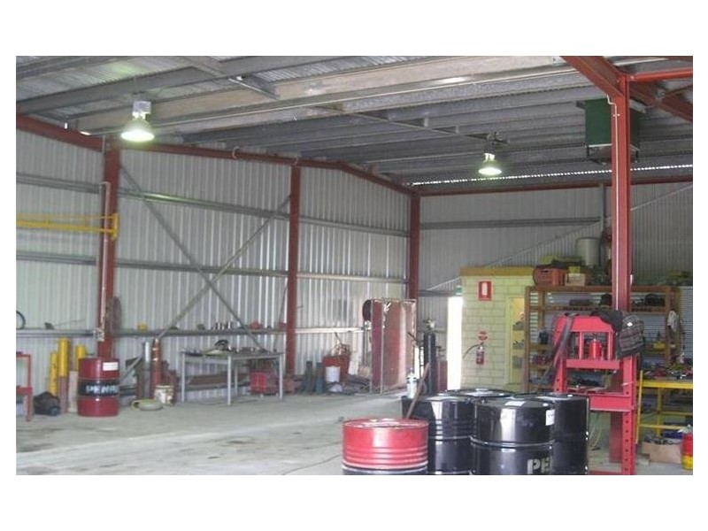 22 Fields Street, Pinjarra WA 6208