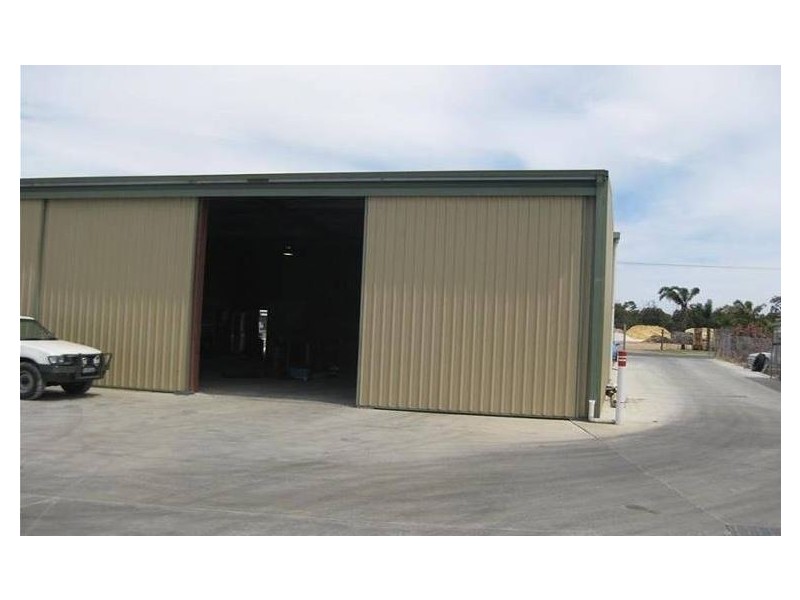 22 Fields Street, Pinjarra WA 6208