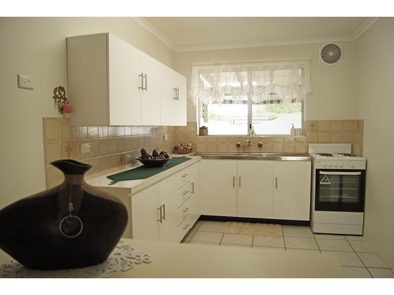 23/1 Banksia Tce, South Yunderup WA 6208