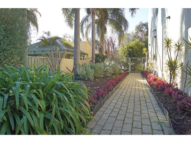 23/1 Banksia Tce, South Yunderup WA 6208
