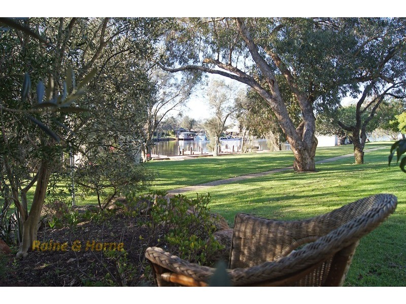 23/1 Banksia Tce, South Yunderup WA 6208