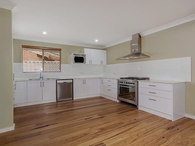 1/1 Curlew Street, Dudley Park WA 6210