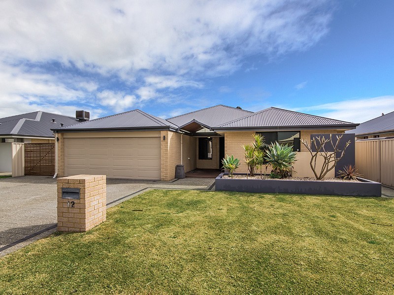 12 Holloway Turn, Ravenswood WA 6208