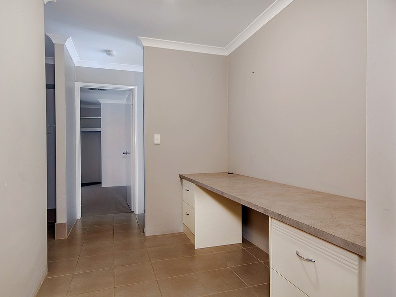 12 Holloway Turn, Ravenswood WA 6208