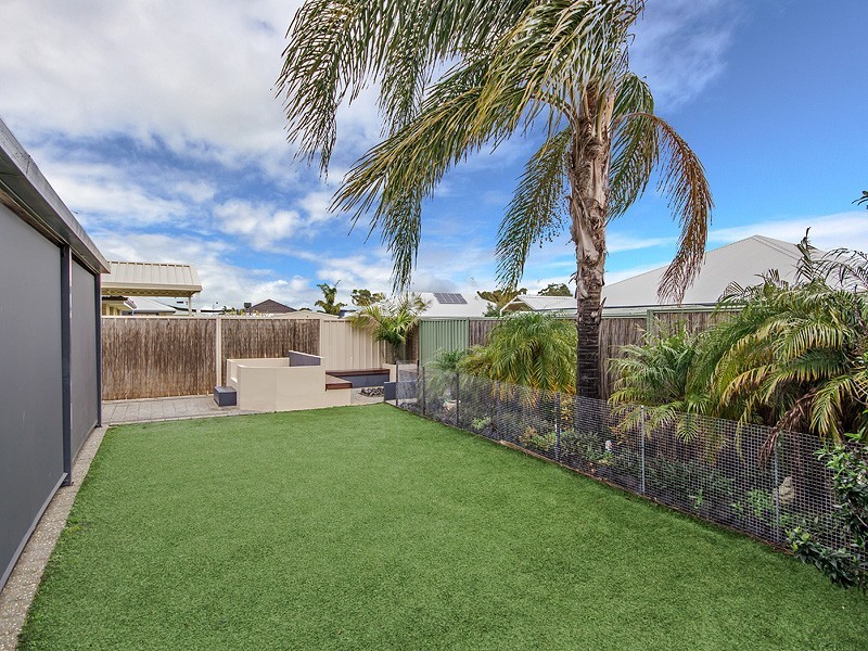 12 Holloway Turn, Ravenswood WA 6208