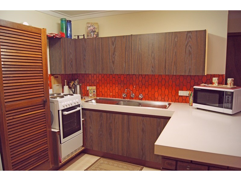 31 Churchill Avenue, Dudley Park WA 6210