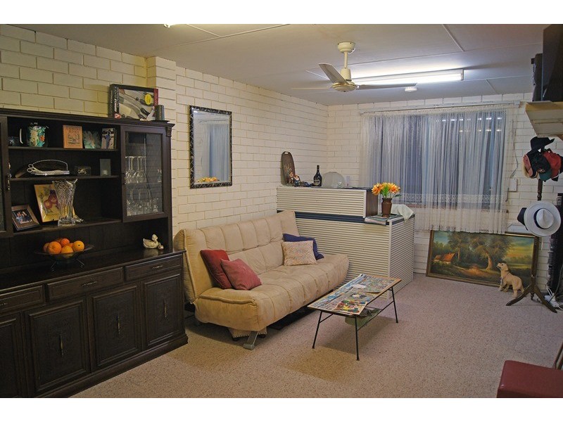 31 Churchill Avenue, Dudley Park WA 6210