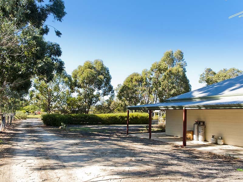 50 Lazenby Avenue, Ravenswood WA 6208