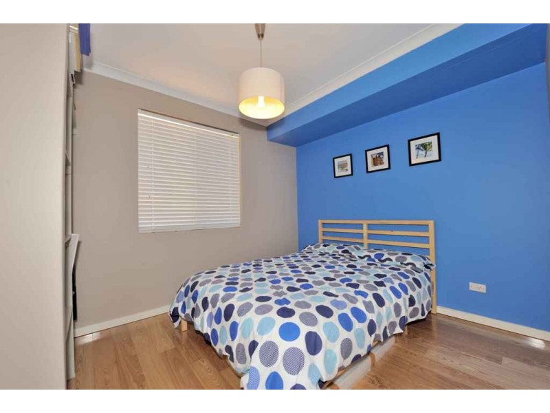 42 Kurrajong Road, Safety Bay WA 6169