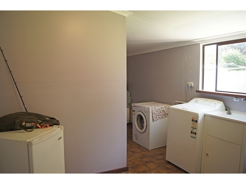 17 Forrest St, Pinjarra WA 6208