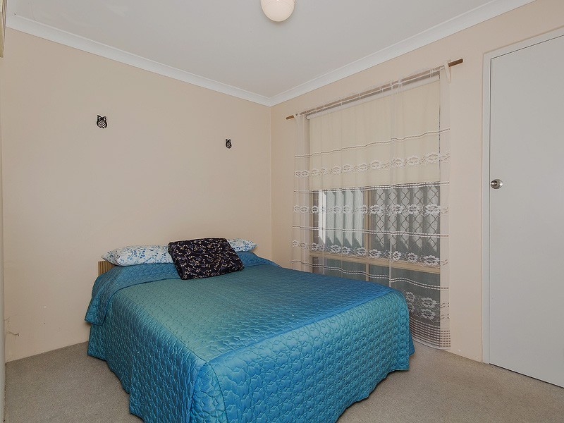 6 Selwyn Rise, Greenfields WA 6210