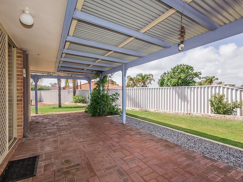 6 Selwyn Rise, Greenfields WA 6210